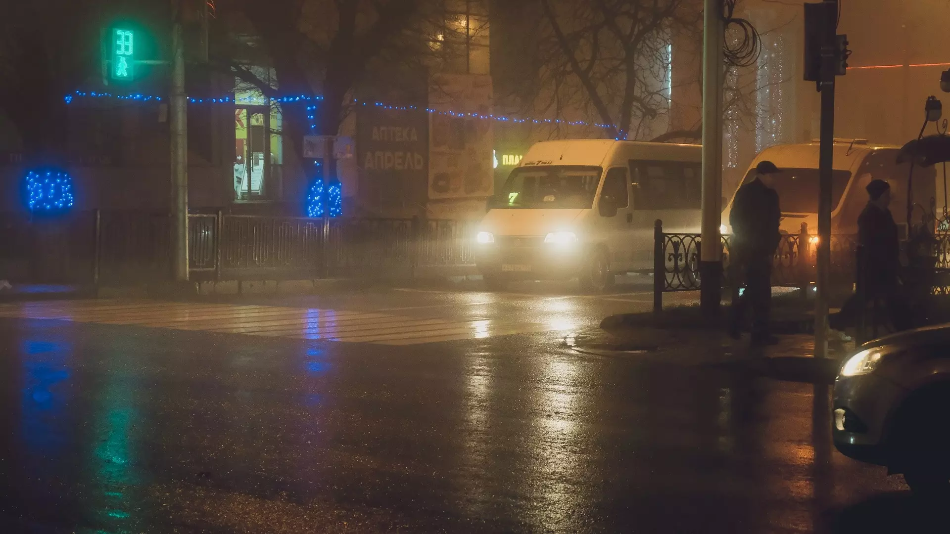 В Челябинске маршрутка сбила пенсионерку на пешеходном переходе